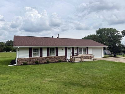 Property at 1619 Skyline Dr, Danville, IL