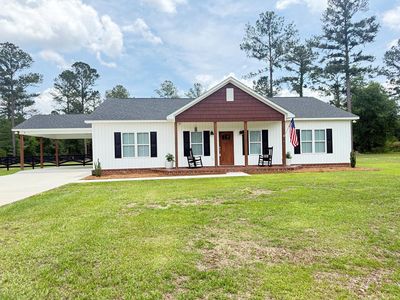747 Lakeview Cir