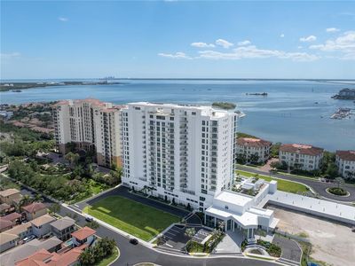 5713 BOWEN DANIEL DRIVE #901