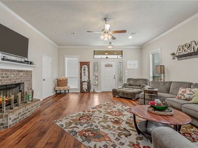 918 Dove Landing Ave