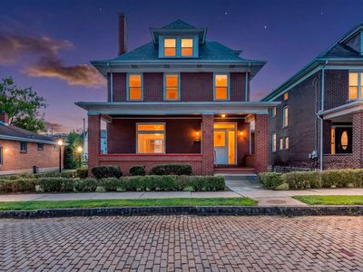 201 Greydon Ave