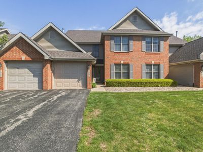 1096 Lakewood Ct
