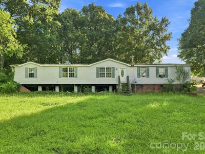 1572 Sturgis Rd