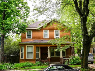 1332 W Washington Blvd
