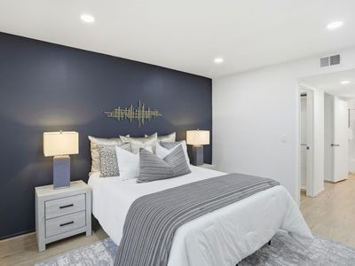 247 N Capitol Ave UNIT 105