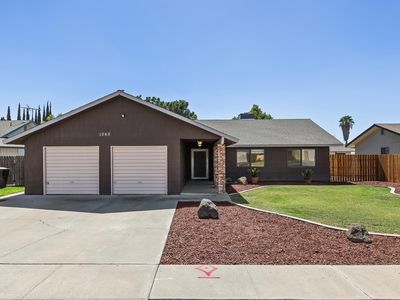 1065 Ross Way