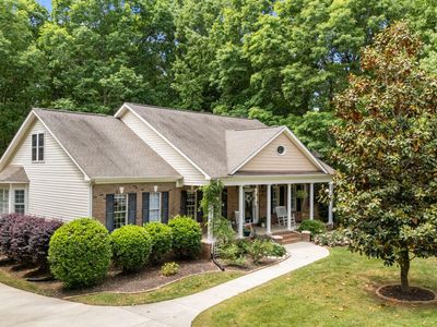 120 Georgetown Woods Dr