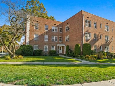 2 Edwards Street #3D