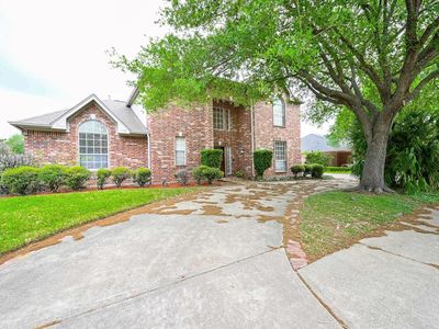 8102 Ashley Circle Dr S