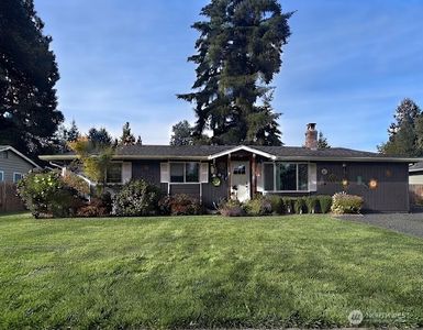 5911 135th Pl NE