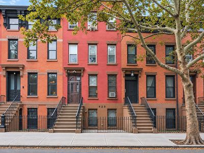 420 Quincy St