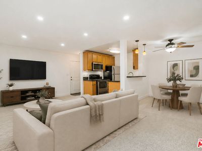 10982 Roebling Ave APT 359