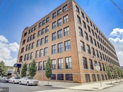 1147 N 4th St Unit 3A