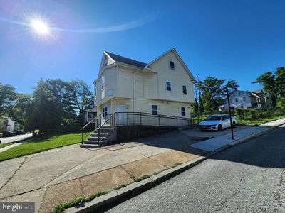 712 Winston Ave
