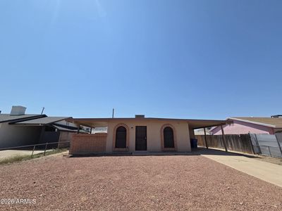 309 W DESERT Drive