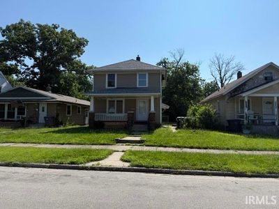 810 Huey St