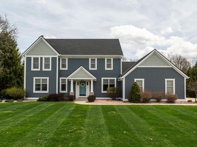 612 Hunters Crossing S
