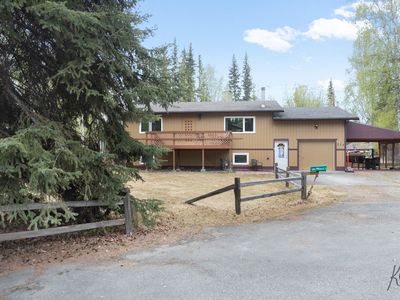 Property at 554 Lee Dr, Fairbanks, AK
