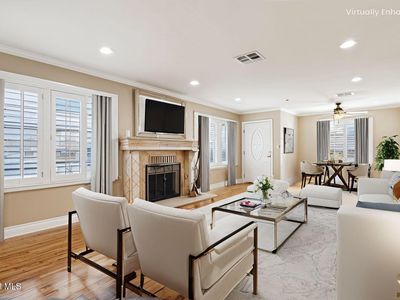 1202 W Lancaster Blvd