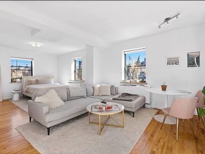 186 W 80th St APT 8L