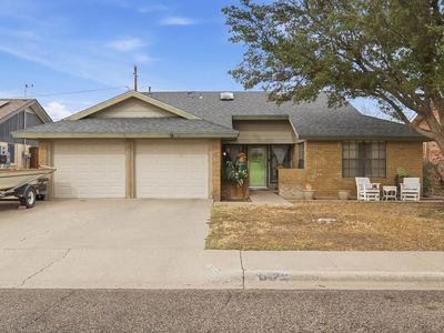 4620 Conley Ave