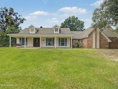 15553 Village Cir