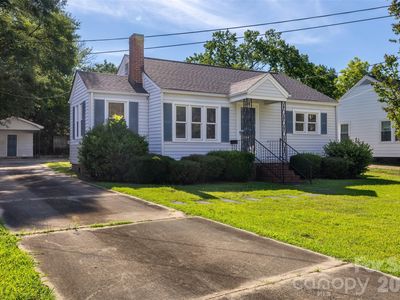 111 Courtland St