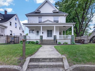 1423 7th Ave