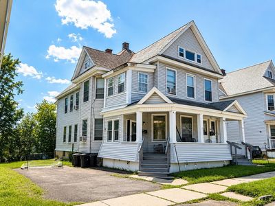 42 Lincoln Avenue