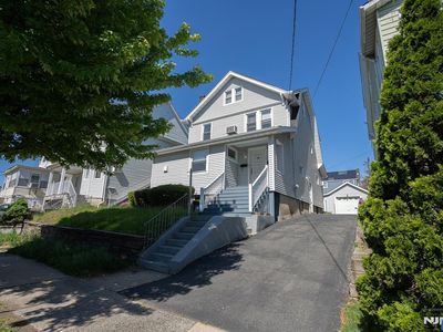 795-797 Kearny Ave