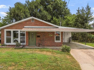 411 Donna Bella Pl