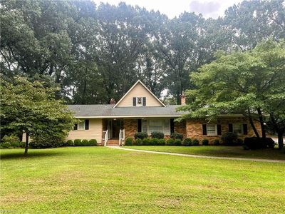 1108 Flobert Dr