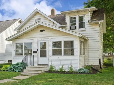 1129 16th Ave SW
