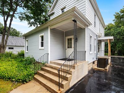 Property at 8320 Prospect St, Crystal Lake, IL