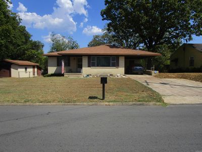 1019 Summer St