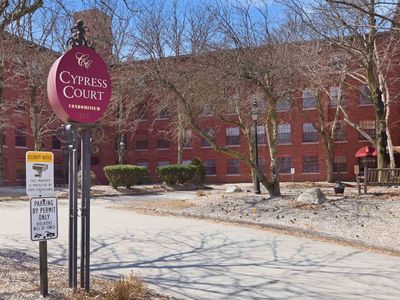 335 Cypress Street #3J