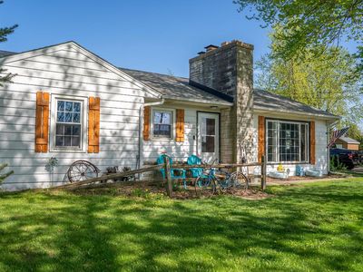 W249N8242 Hillside ROAD