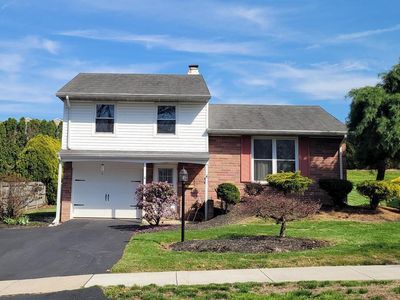 Property at 4 Cherrywood Rd, Wyomissing, PA