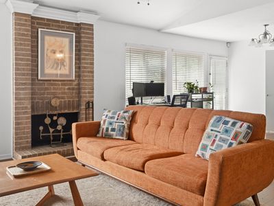 10548 Stone Canyon Rd APT 230