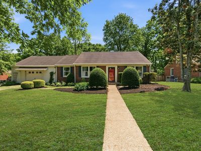 5621 Knob Rd