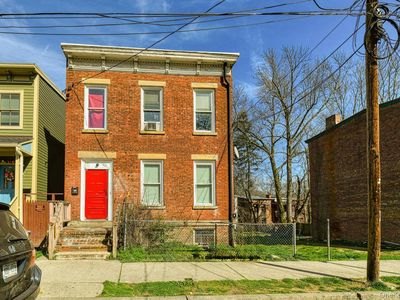 160 N Miller Street