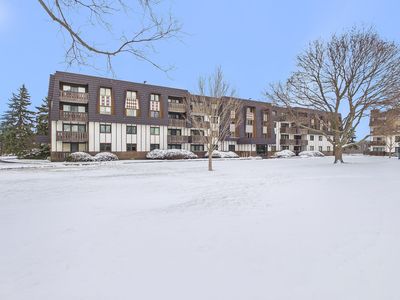 Property at 13000 W Heiden Cir Unit 3105, Lake Bluff, IL