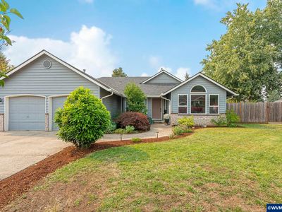849 E 9th Ct