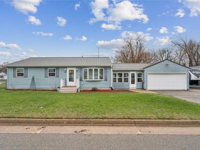 Property at 301 Marion St, Hiawatha, IA