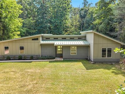 8365 Whitewood Rd