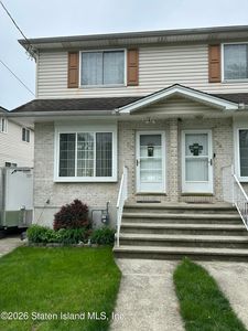 Property at 50 Murdock Pl, Staten Island, NY