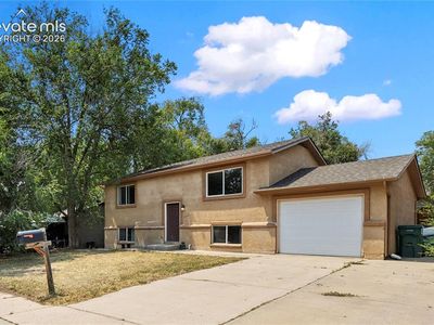 3642 Darkwood Pl