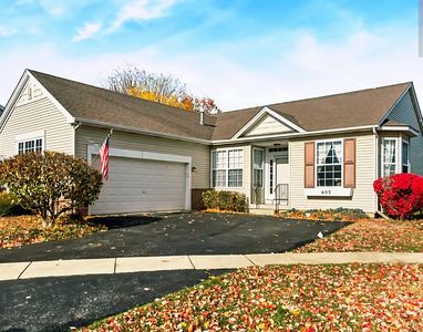 602 Clearwater Ct