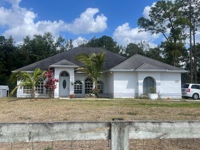 18889` W Sycamore Drive