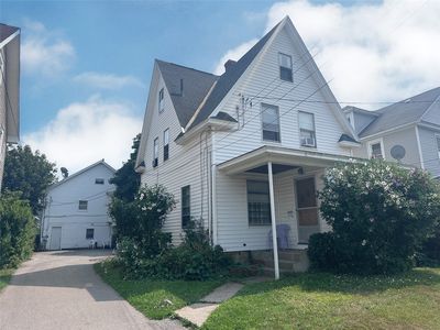 1163 W 27th St